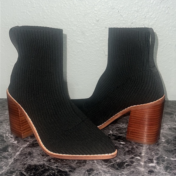 NWOT Steven New York by Steve Madden Nichol Knit Bootie Size 4 - Picture 10 of 12
